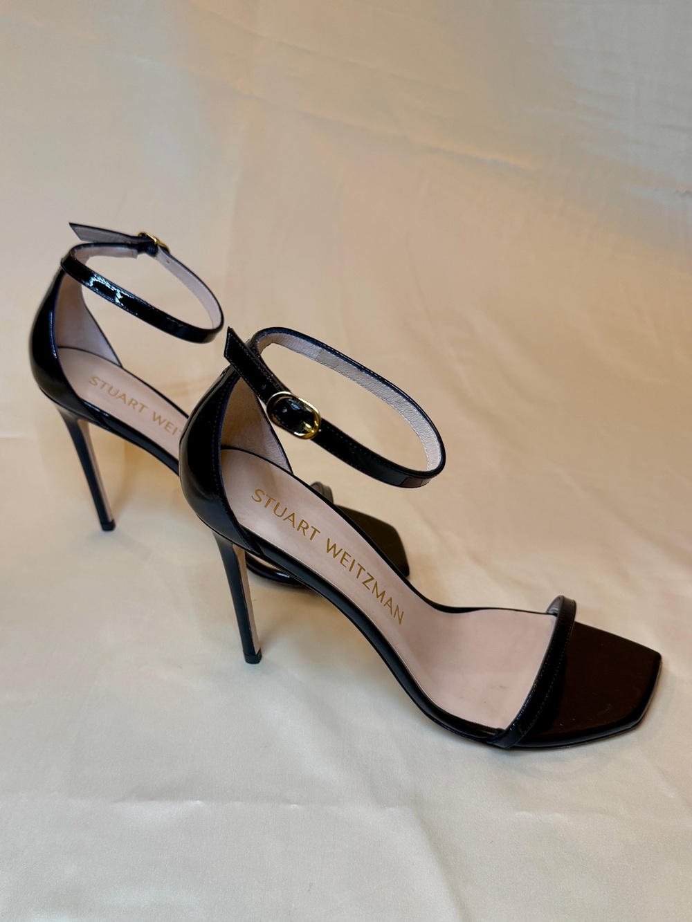 STUART WEITZMAN
Amelina 95 patent-leather sandals - Picture 2 of 4